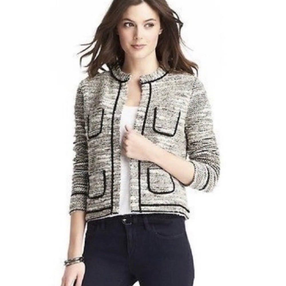Ann Taylor LOFT Open Swing Cropped Poly Wool Look Fringe Jacket Blazer Size M
